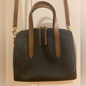 Brand new Fossil bag/purse.